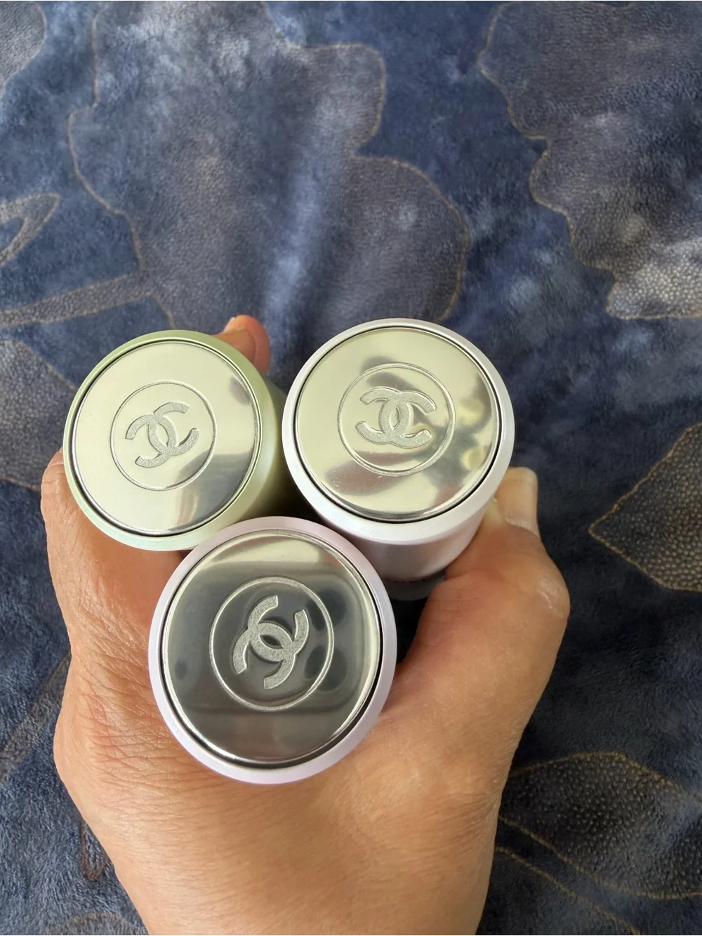 100% GuranteedAuthentic CHANEL Chance Trio Rollerballs — Pink, Pearl, Mint Green - Picture 6 of 15